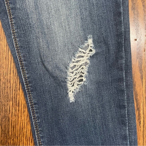 1822 Denim Adrianna Style Women's Blue Jeans Frayed Size 6 - Picture 5 of 11